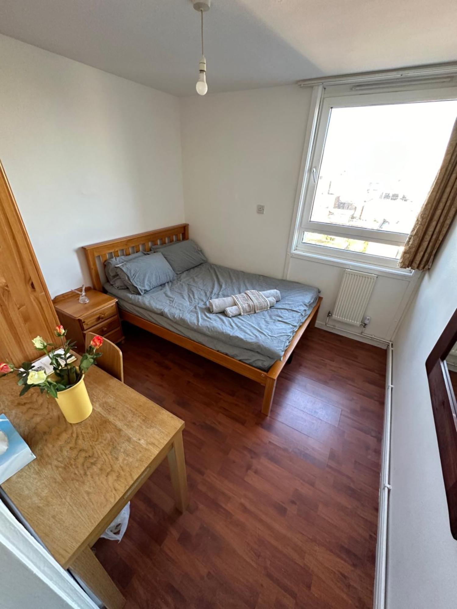 Elkington Point Bed & Breakfast Лондон Екстериор снимка