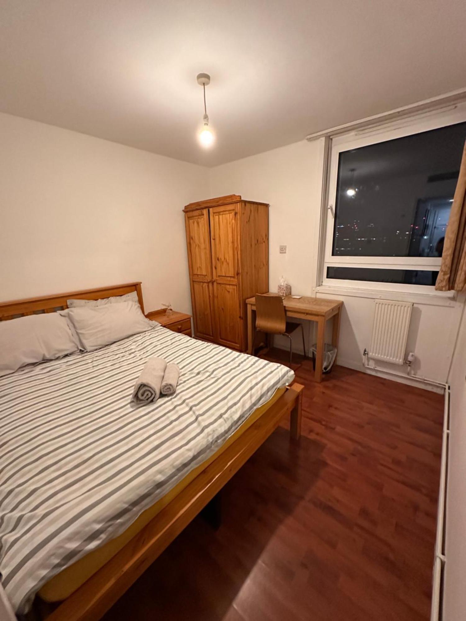 Elkington Point Bed & Breakfast Лондон Екстериор снимка